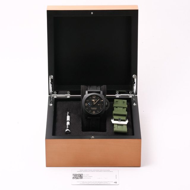Panerai Luminor GMT PAM01441 Image 7